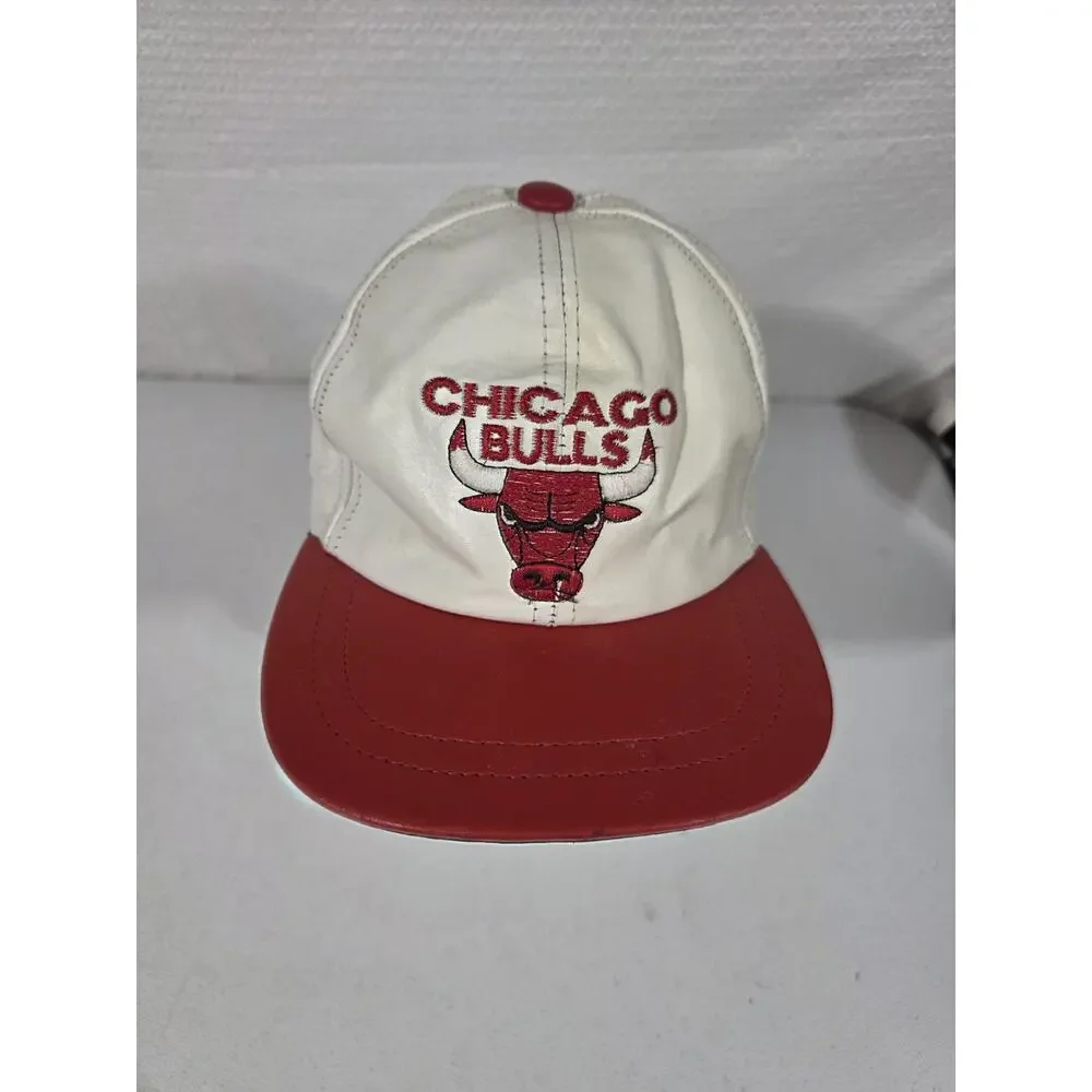 Vtg Chicago Bulls Genuine Leather Snapback Hat NBA Made USA White Red Cap